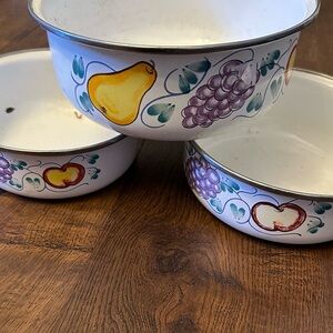 Vintage Tabletops Unlimited Fruttie Series Fruit Design Enamel Bowls - Set of 3